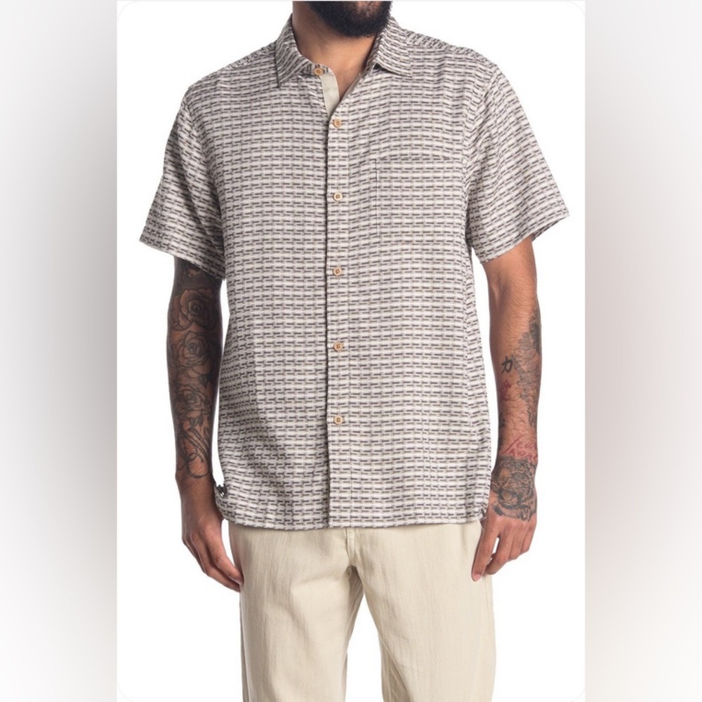 Tommy Bahama Men's Short Sleeve 100% Silk Button Down Shirt Camp Shirt size L